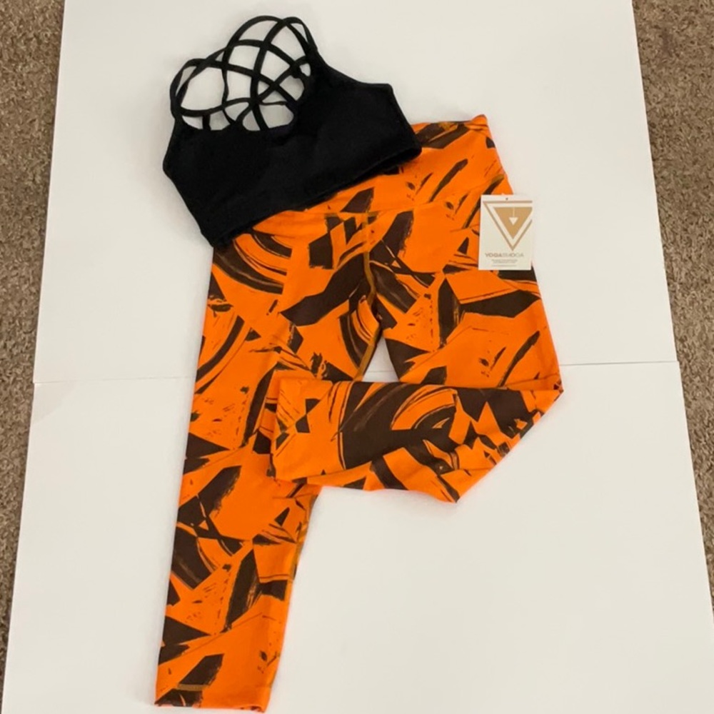 YOGASMOGA Run Jump ‘n Move Cropped Leggings